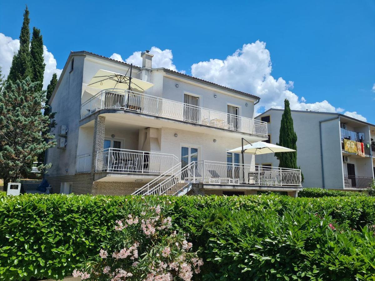 Apartments Elizabeta ดรามัลย์ ภายนอก รูปภาพ
