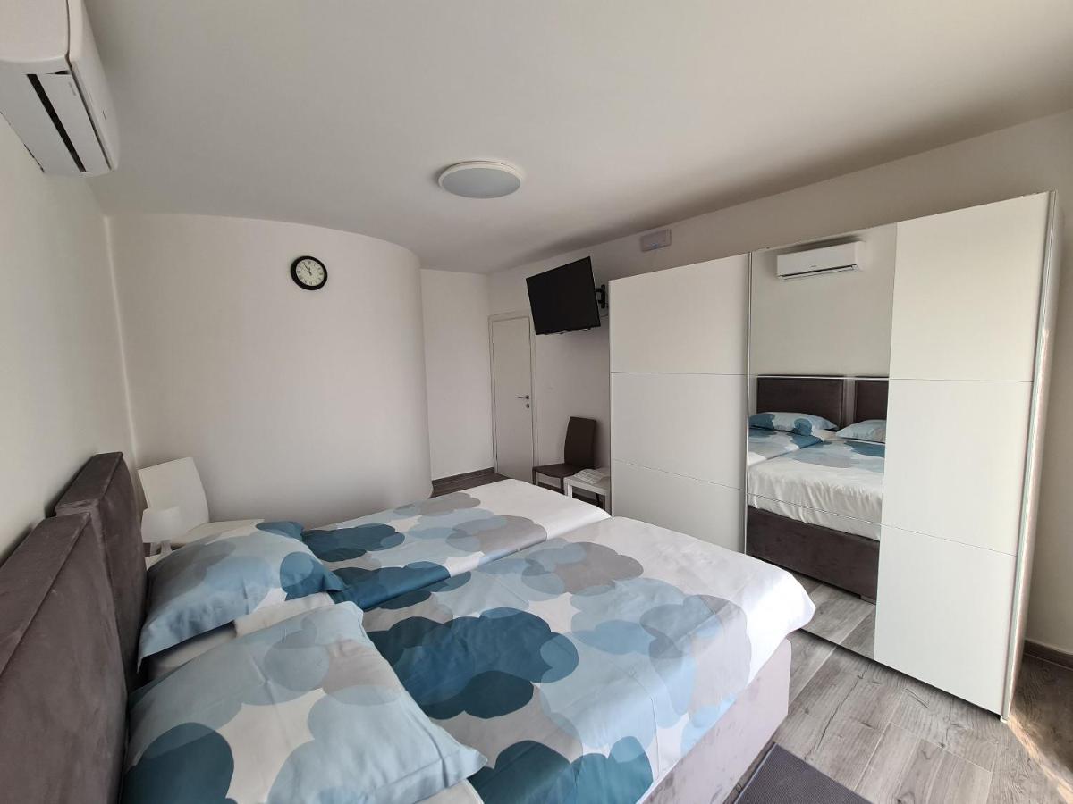 Apartments Elizabeta ดรามัลย์ ภายนอก รูปภาพ