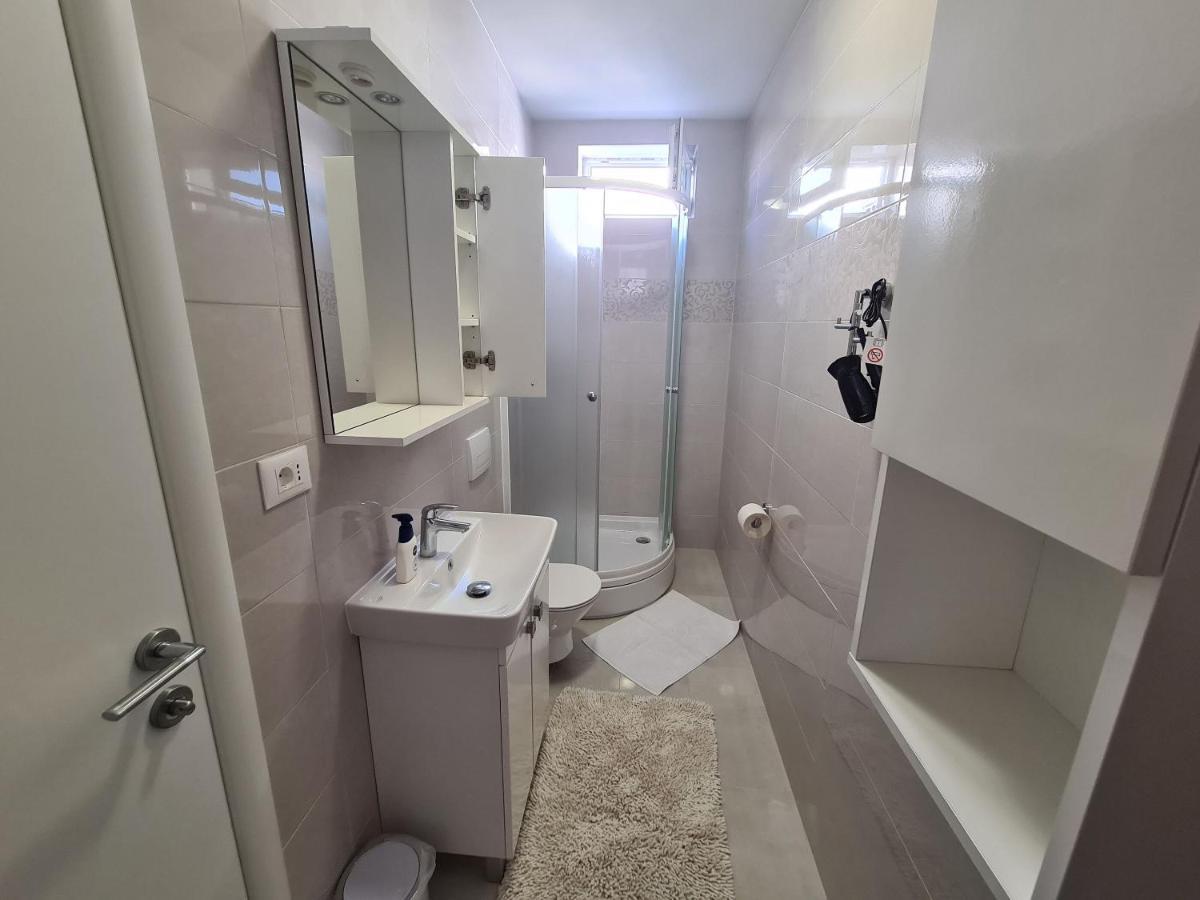 Apartments Elizabeta ดรามัลย์ ภายนอก รูปภาพ